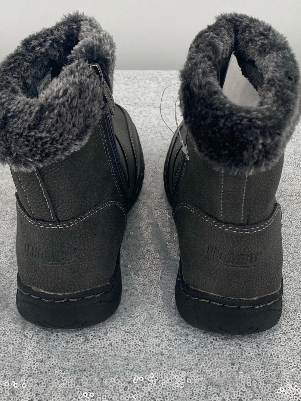 Khombu Addison All-weather Women's Boots Grey Size 7 New